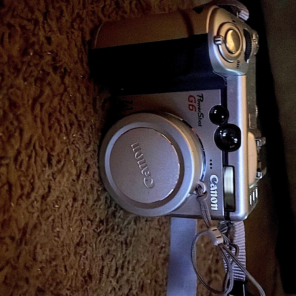 Canon power shot G6 camera